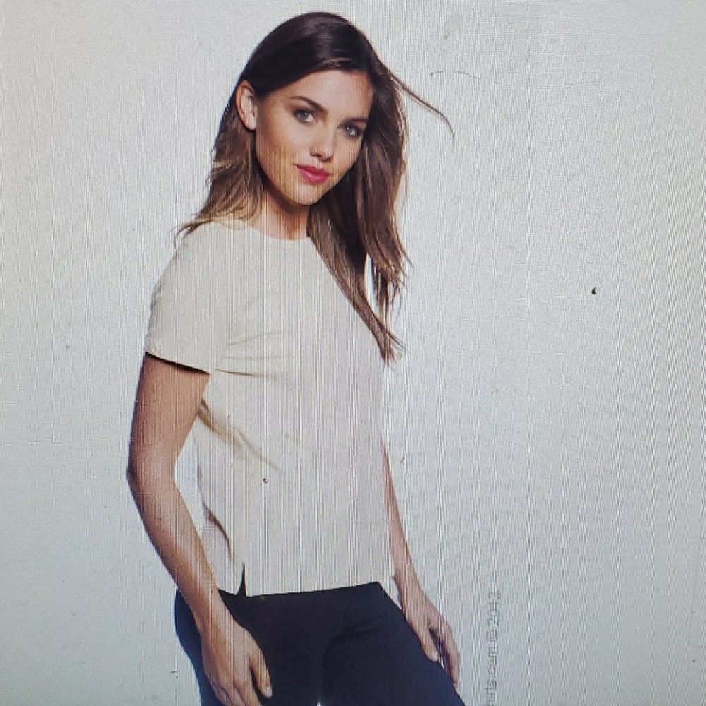 Stretch tee meadow color